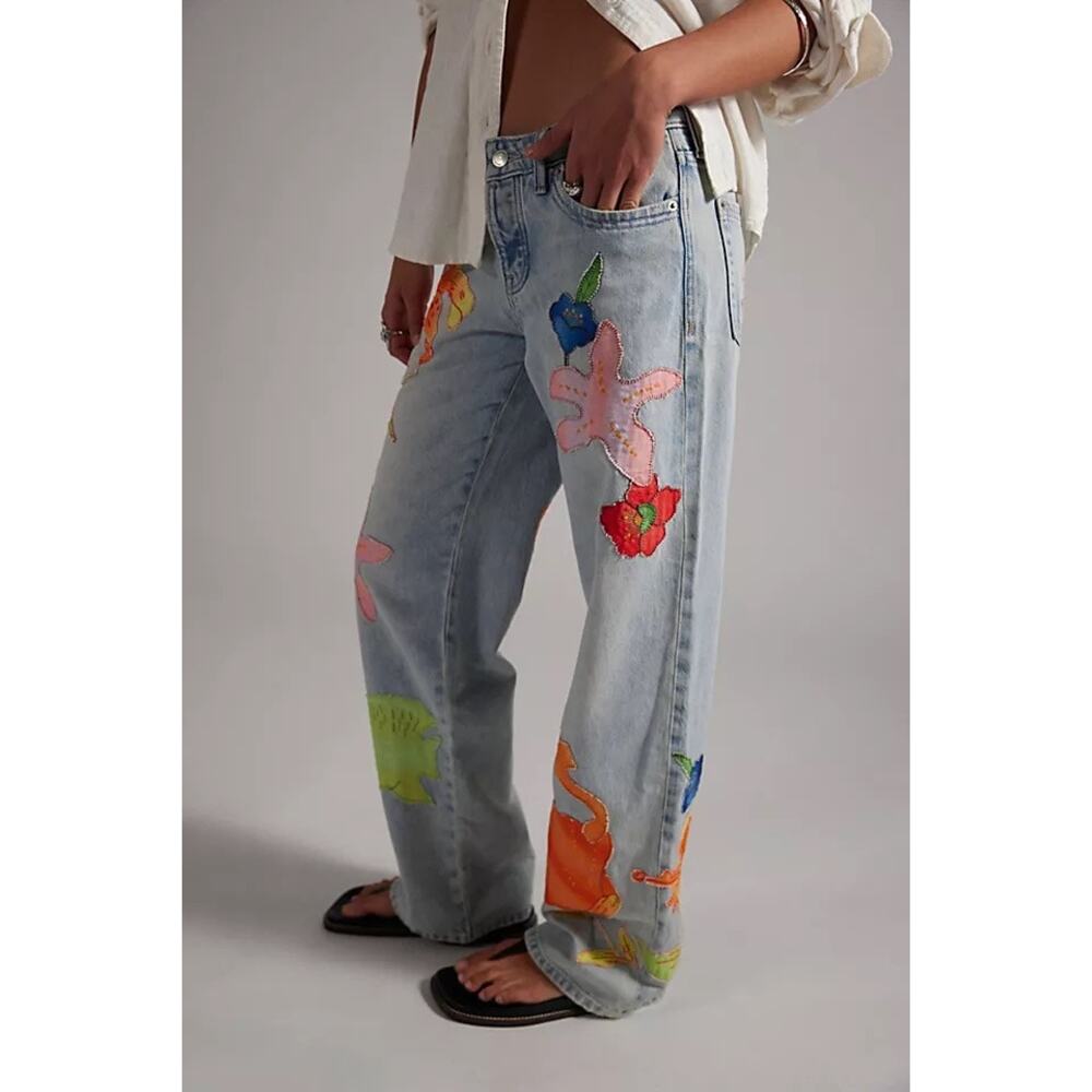 Free People We The Free Surfside Patched Low-Rise Denim Jeans New 24 - Picture 2 of 7